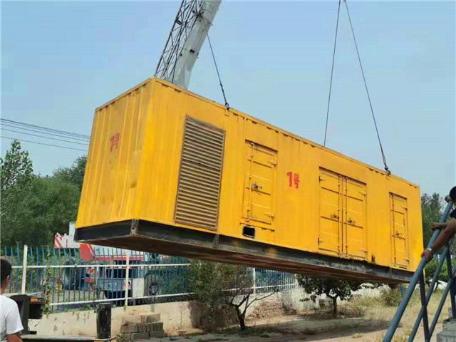 泸定300KW柴油发电机组油耗是多少?